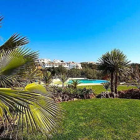 Carvoeiro Sleeps 6 Pool Air Con Wifi *