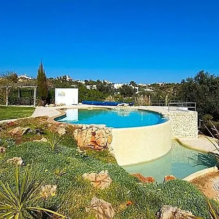 וילה Carvoeiro Sleeps 6 Pool Air Con Wifi *